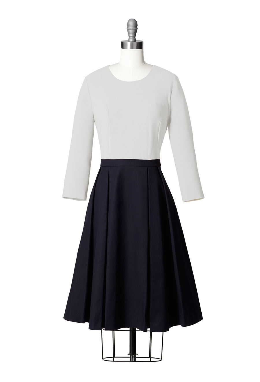 MARVELOUS MARY THREE QUARTER SLEEVE SHAPEWEAR DRESS – GRAVITAS MARVELOUS MARY THREE QUARTER SLEEVE SHAPEWEAR DRESS – GRAVITAS
